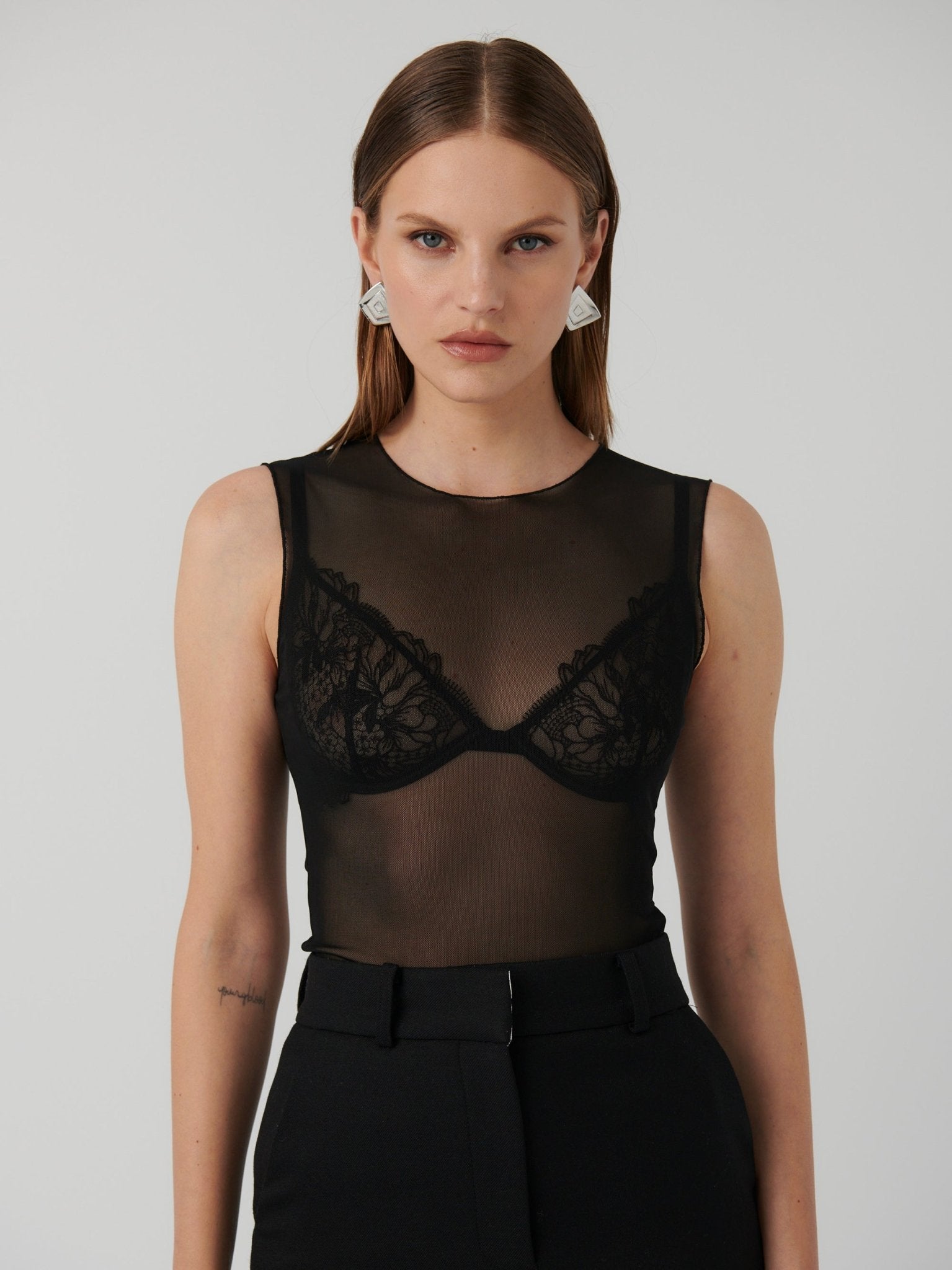 ADDISON MESH TOP - BLACK - EFFIE KATS