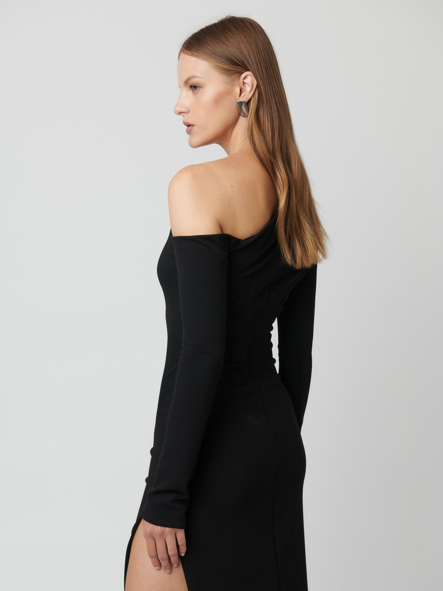 CAYLEY GOWN - BLACK - EFFIE KATS